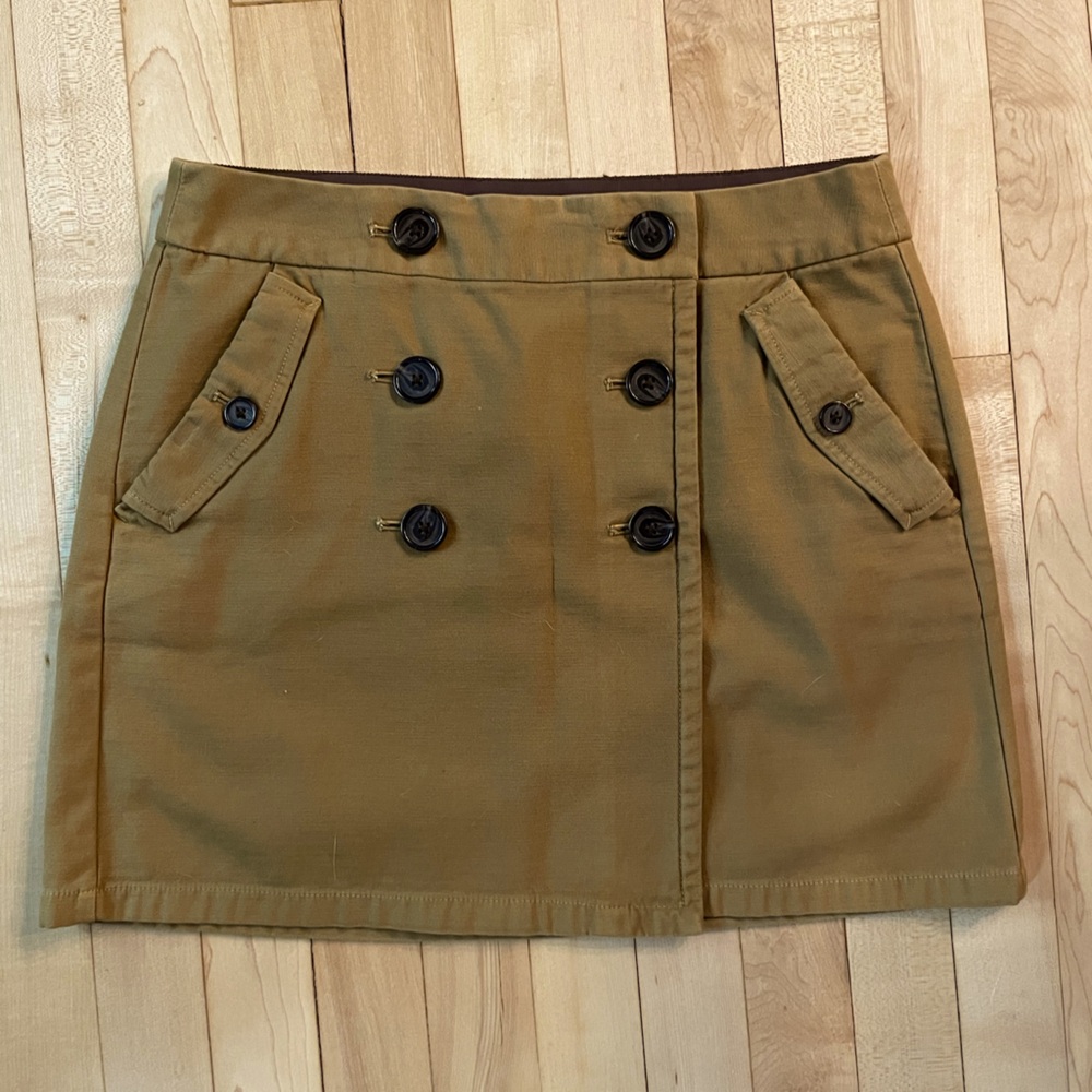 J. Crew Khaki Button Front Mini Skirt. Size 6. Great Condition!